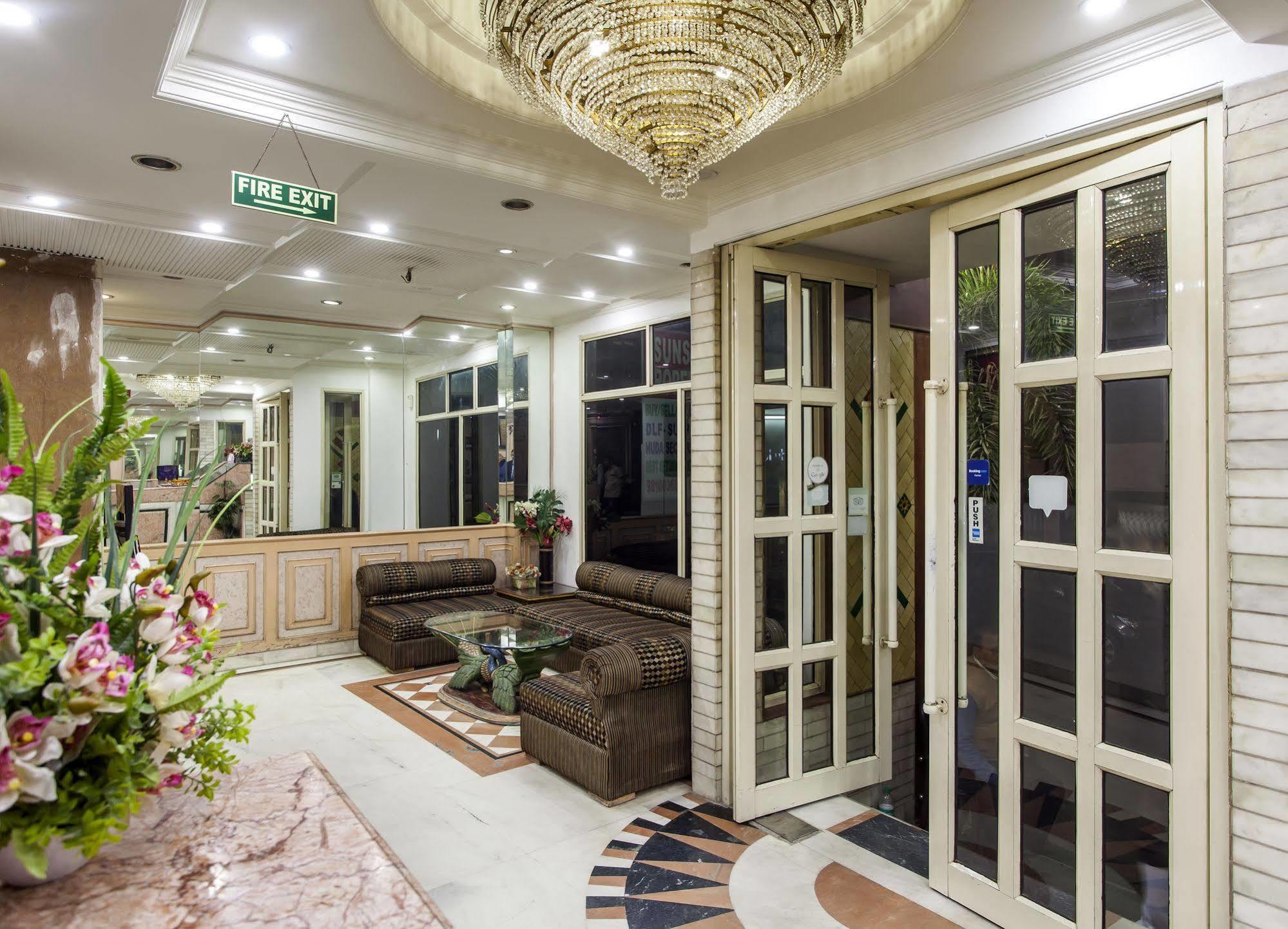 דלהי Hotel Sunstar Residency מראה חיצוני תמונה